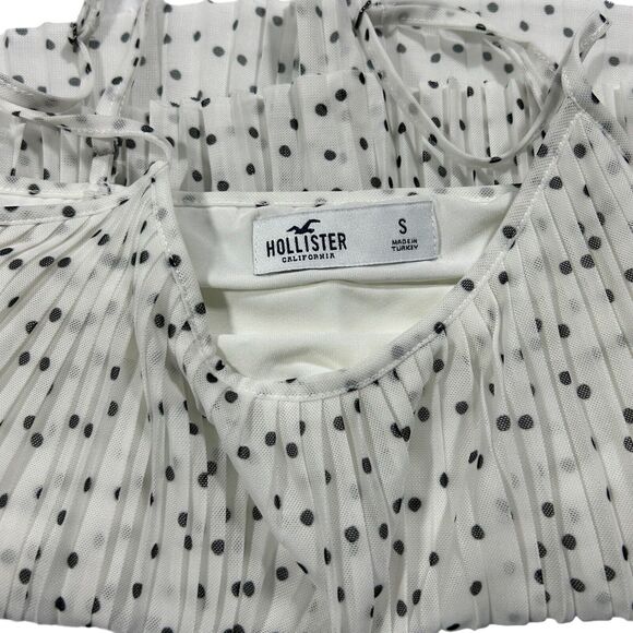 Hollister Size S Spaghetti Strap Pleated Cropped Tank Top Polka Dot Barbiecore - Picture 5 of 6